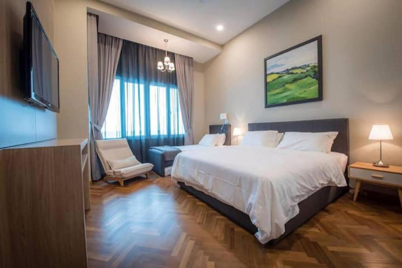 Tree Premier Suite Strait Quay Luxury Marina Suite ทานจงโตก็อง ภายนอก รูปภาพ